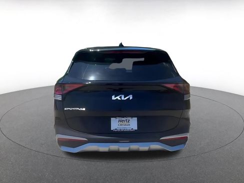 Used 2025 Kia Sportage LX image 12