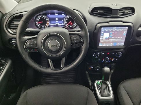 Used 2020 Jeep Renegade Altitude w/ UConnect 8.4 Nav Group image 22