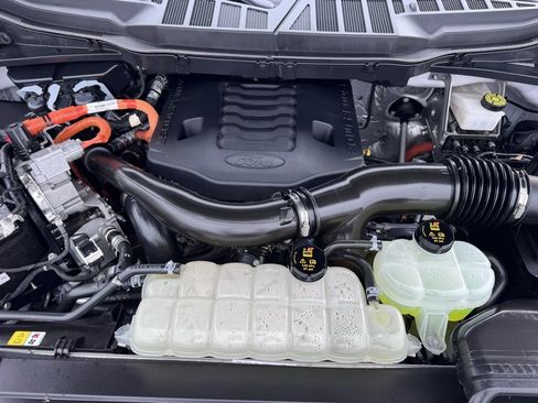 Used 2023 Ford F150 Limited image 43