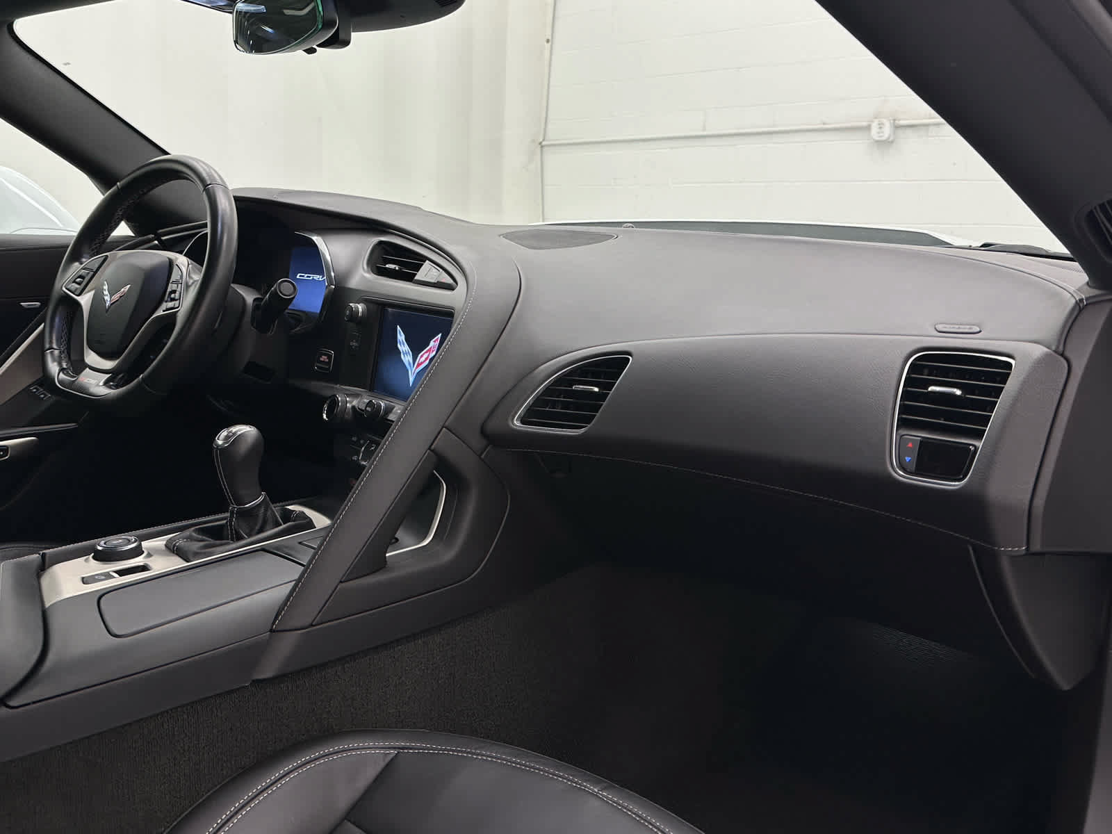 Used 2015 Chevrolet Corvette Z06 RWD image 14