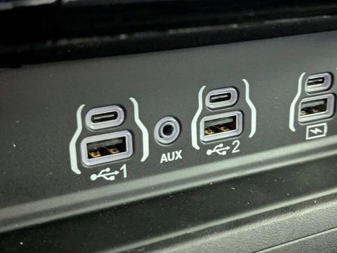 New 2026 RAM 1500 Laramie w/ Night Edition image 18