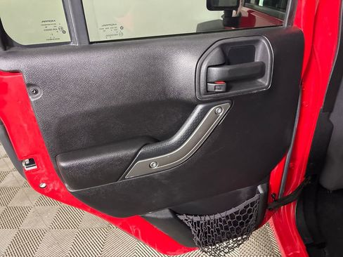 Used 2015 Jeep Wrangler Unlimited Sport w/ Quick Order Package 24S image 23