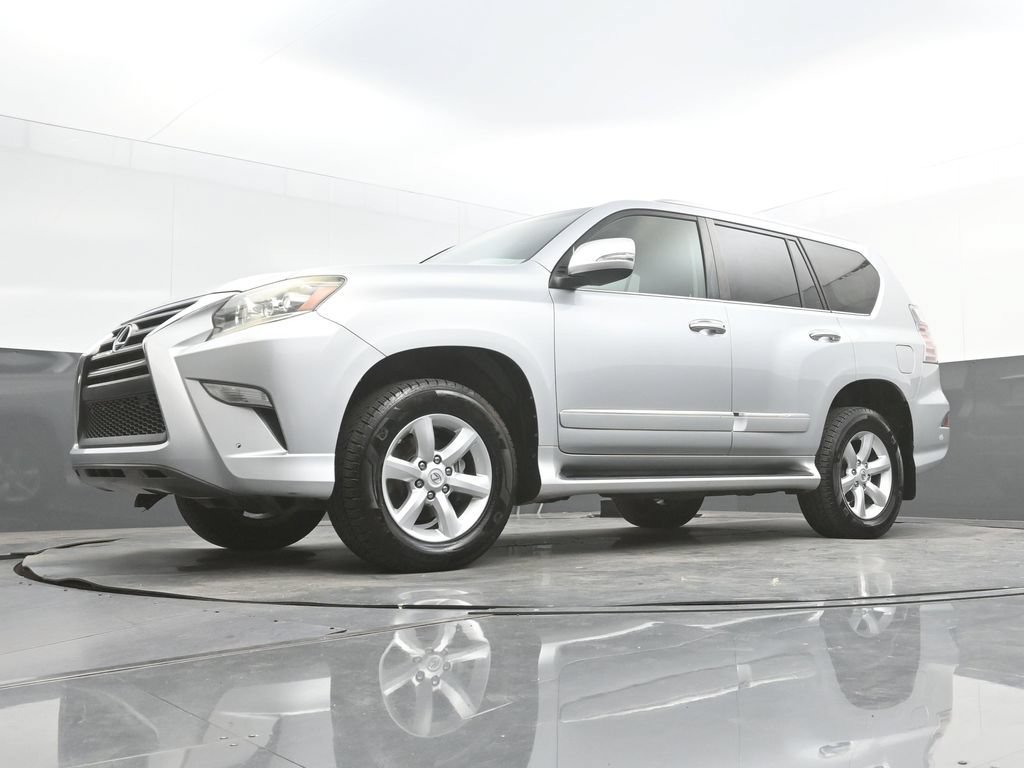 Used 2017 Lexus GX 460 w/ Navigation Package AWD/4WD image 43