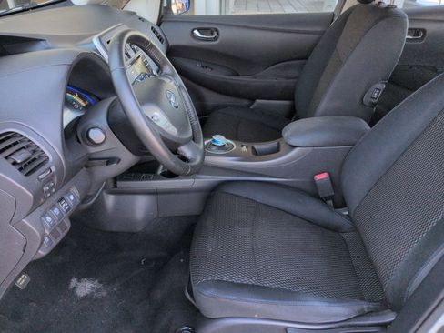 Used 2015 Nissan Leaf S w/ Charge Package image 14