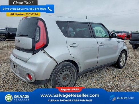 Used 2017 Kia Soul + FWD image 4