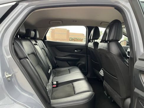 Used 2024 Nissan Ariya FWD image 15