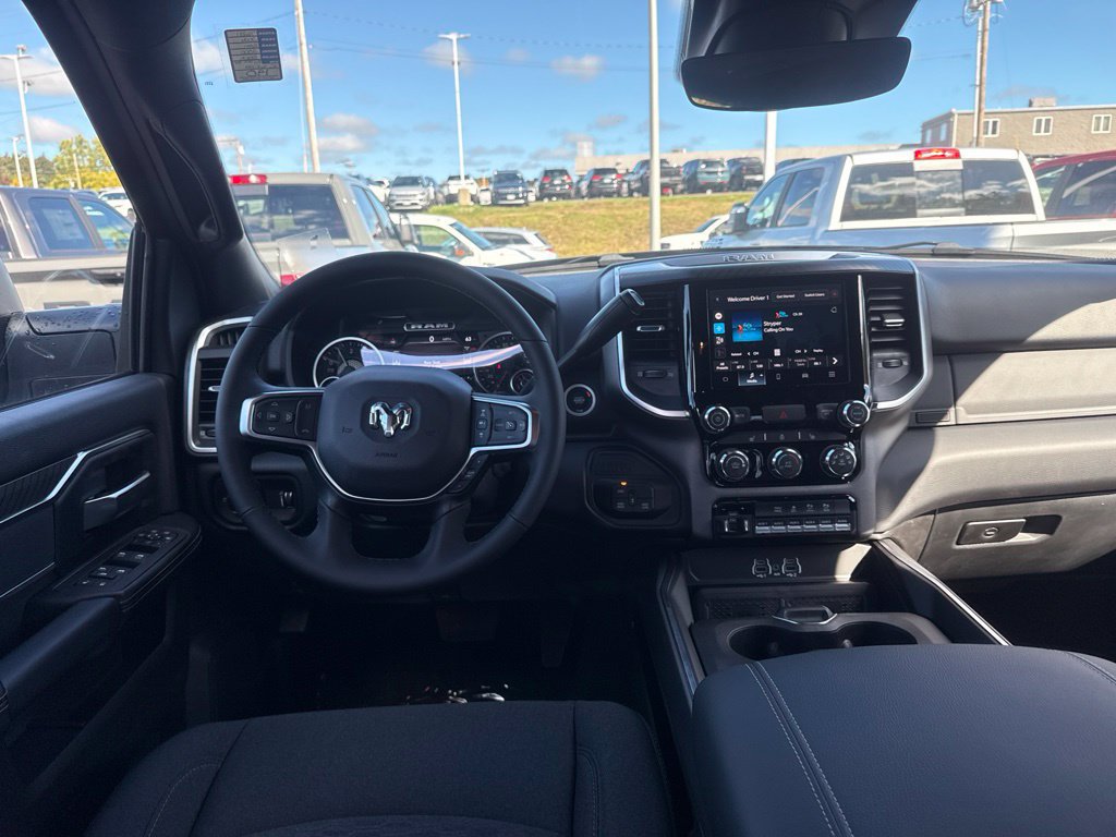 New 2027 RAM 2500 Big Horn AWD/4WD image 19