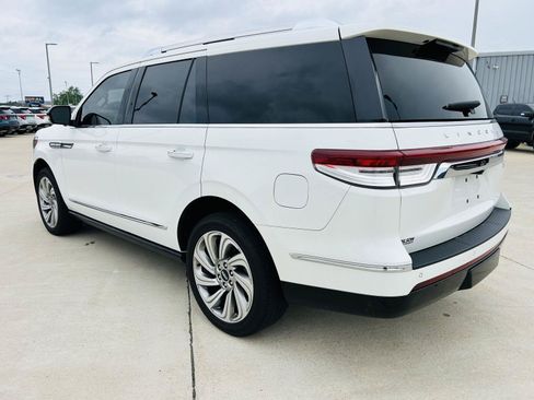 Used 2023 Lincoln Navigator Reserve AWD/4WD image 48