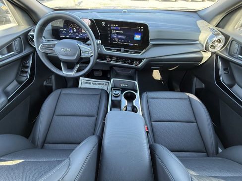 Used 2026 Chevrolet Equinox LT w/ Convenience Package II image 26