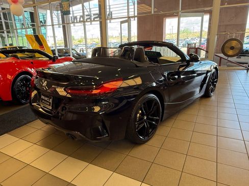 Used 2022 BMW Z4 sDrive30i w/ Premium Package image 6