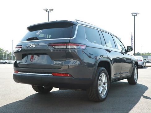 Certified 2023 Jeep Grand Cherokee L Laredo RWD image 6