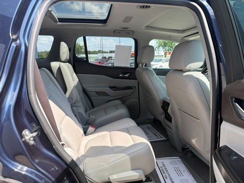 Used 2017 GMC Acadia SLT FWD image 21
