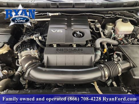 Used 2022 Nissan Frontier PRO-4X image 21