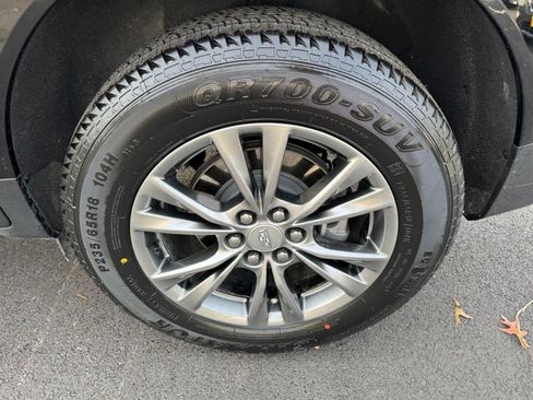 Used 2023 Cadillac XT5 Premium Luxury image 7