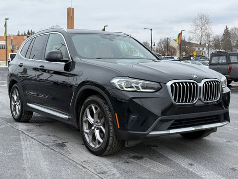 Used 2023 BMW X3 xDrive30i image 2