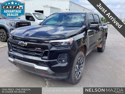 Used 2023 Chevrolet Colorado Z71 w/ Z71 Convenience Package 2