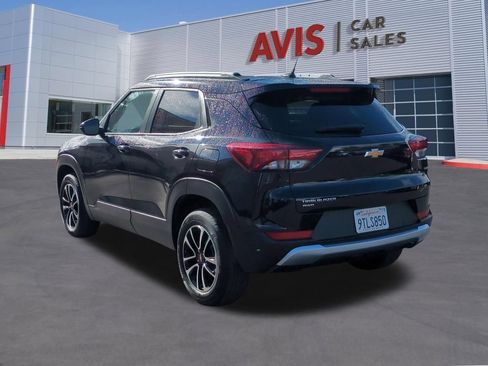 Used 2025 Chevrolet TrailBlazer LT AWD/4WD image 9