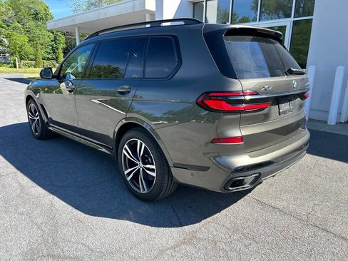 Certified 2025 BMW X7 xDrive40i w/ M Sport Package AWD/4WD image 3