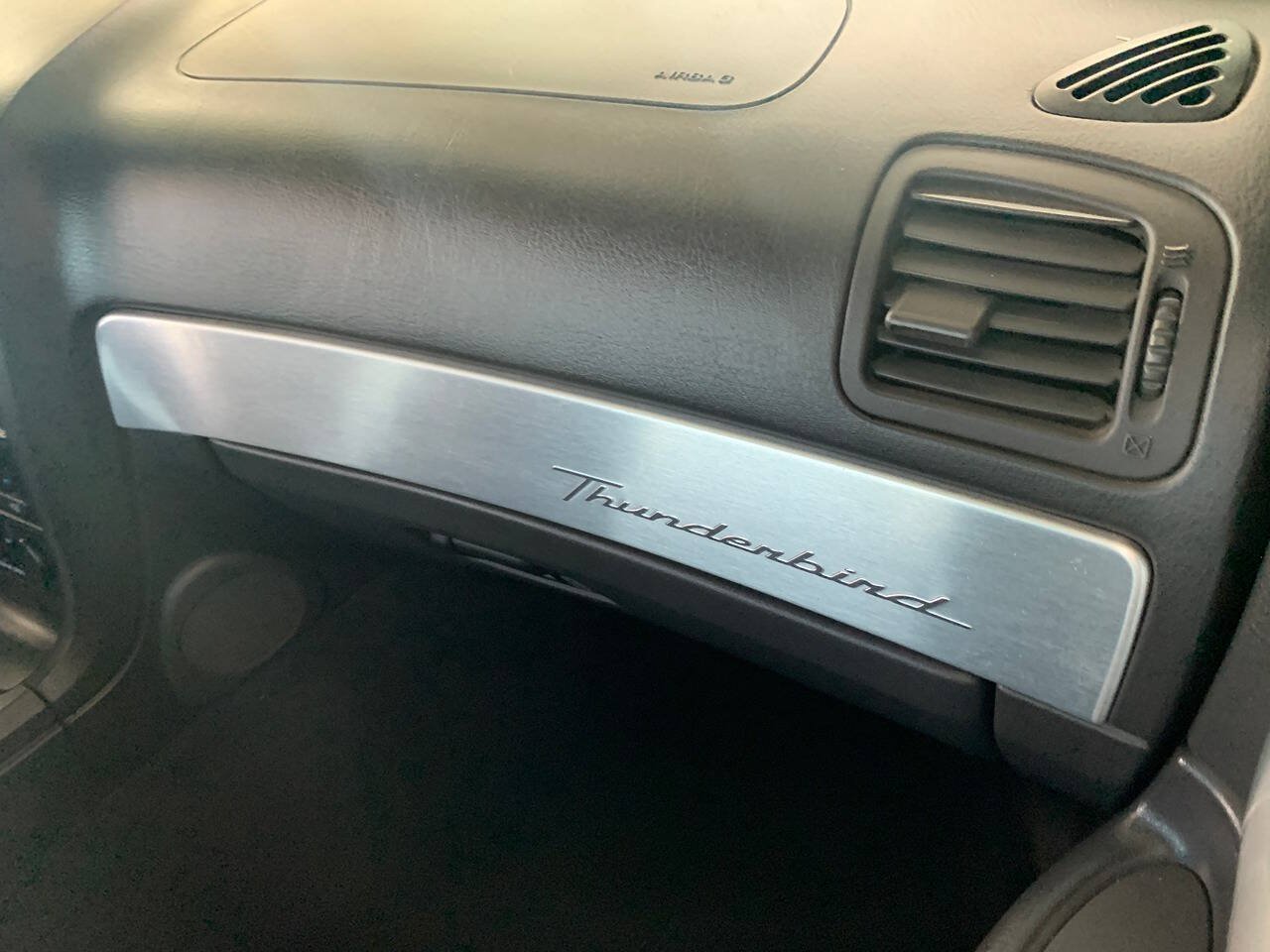 Used 2002 Ford Thunderbird RWD image 15