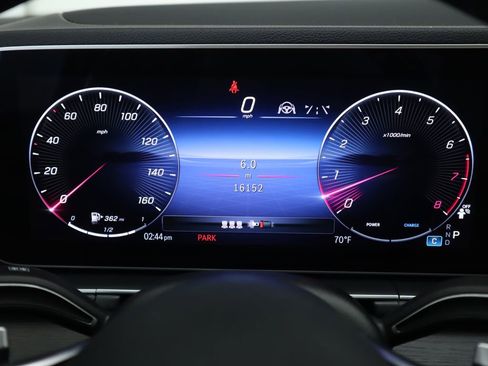Used 2024 Mercedes-Benz GLE 450 4MATIC image 35