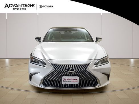 Used 2020 Lexus ES 350 w/ Accessory Package 2 FWD image 3