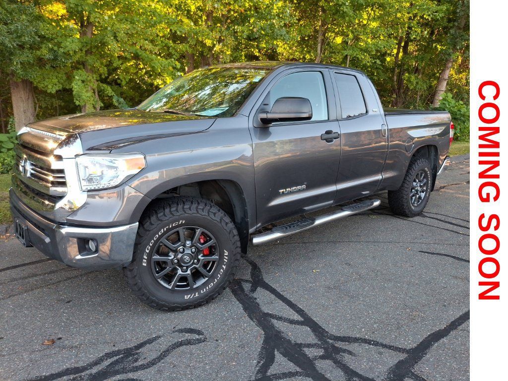 Used 2016 Toyota Tundra SR5 AWD/4WD image 1