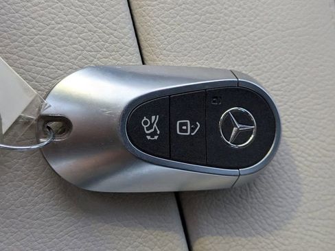 Used 2023 Mercedes-Benz C 300 4MATIC Sedan image 30