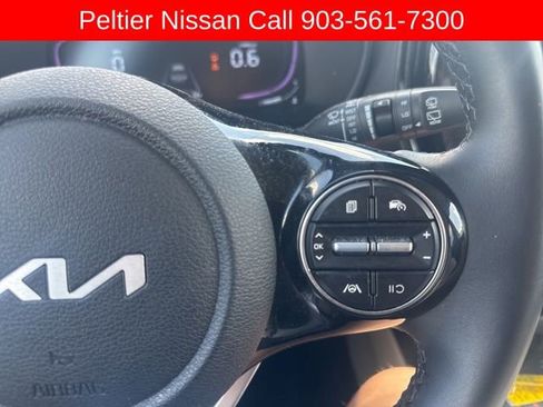Used 2025 Kia Soul EX image 14