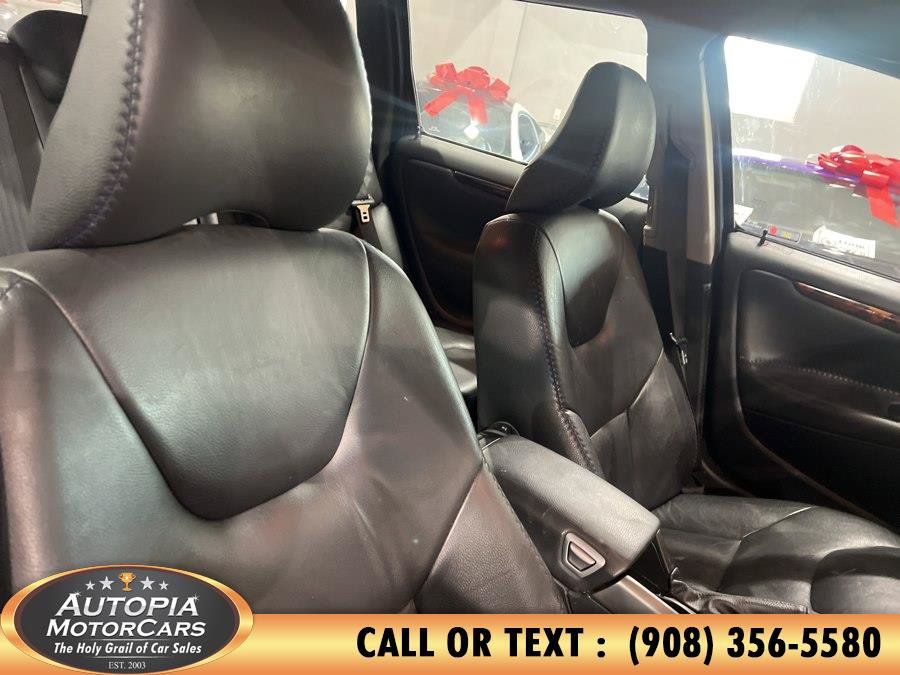 Used 2005 Volvo XC70 AWD/4WD image 12