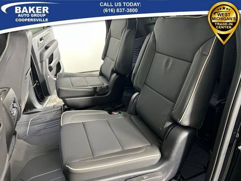 New 2026 Chevrolet Suburban Premier w/ Sun And Tow Package AWD/4WD image 17