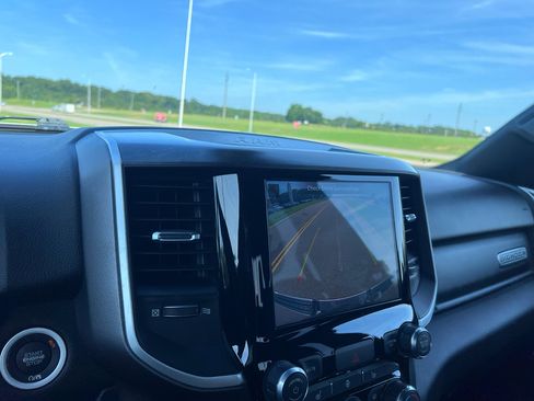 Used 2022 RAM 1500 Big Horn w/ Night Edition RWD image 20