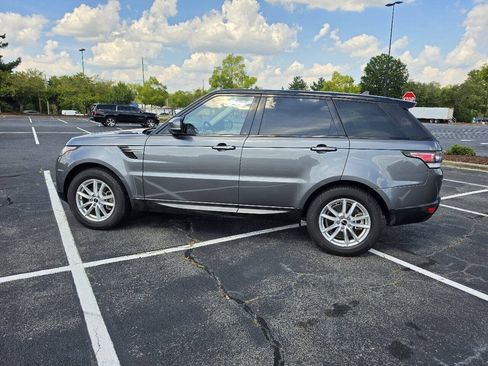 Used 2016 Land Rover Range Rover Sport SE AWD/4WD image 5