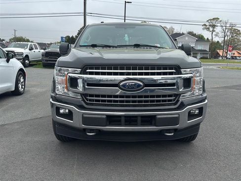 Used 2018 Ford F150 XLT w/ Equipment Group 302A Luxury image 4