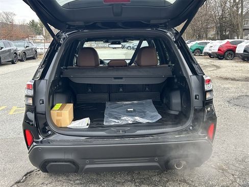 New 2025 Subaru Forester Touring w/ Popular Package - Touring image 17
