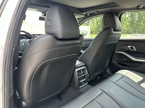 New 2025 BMW 330i xDrive Sedan image 22