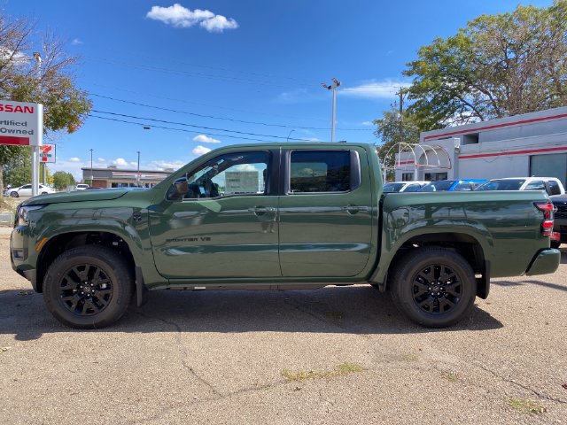 New 2027 Nissan Frontier SV AWD/4WD image 2