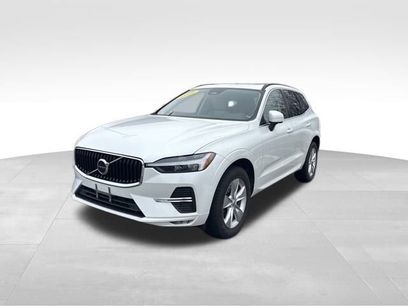 Used 2022 Volvo XC60 B5 Momentum