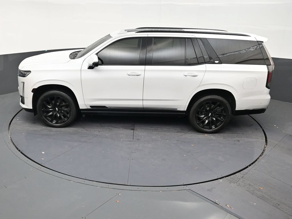 Used 2023 Cadillac Escalade Sport w/ LPO, ONYX Package AWD/4WD image 12