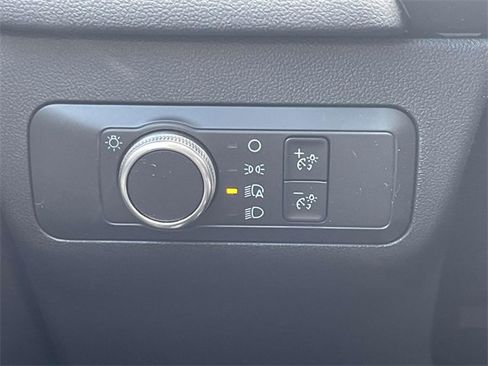 Certified 2022 Ford Escape SE image 17