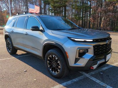 Used 2024 Chevrolet Traverse Z71