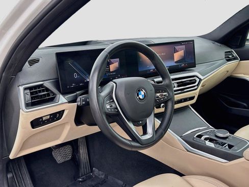 Used 2023 BMW 330i xDrive Sedan w/ Premium Package AWD/4WD image 9