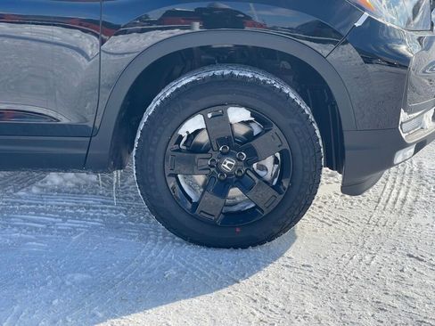 New 2026 Honda Ridgeline Black Edition image 17