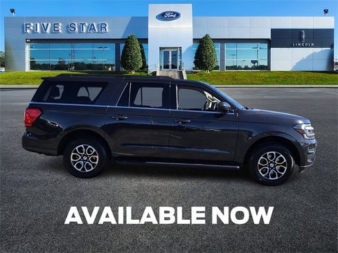 Used 2024 Ford Expedition Max XLT image 9