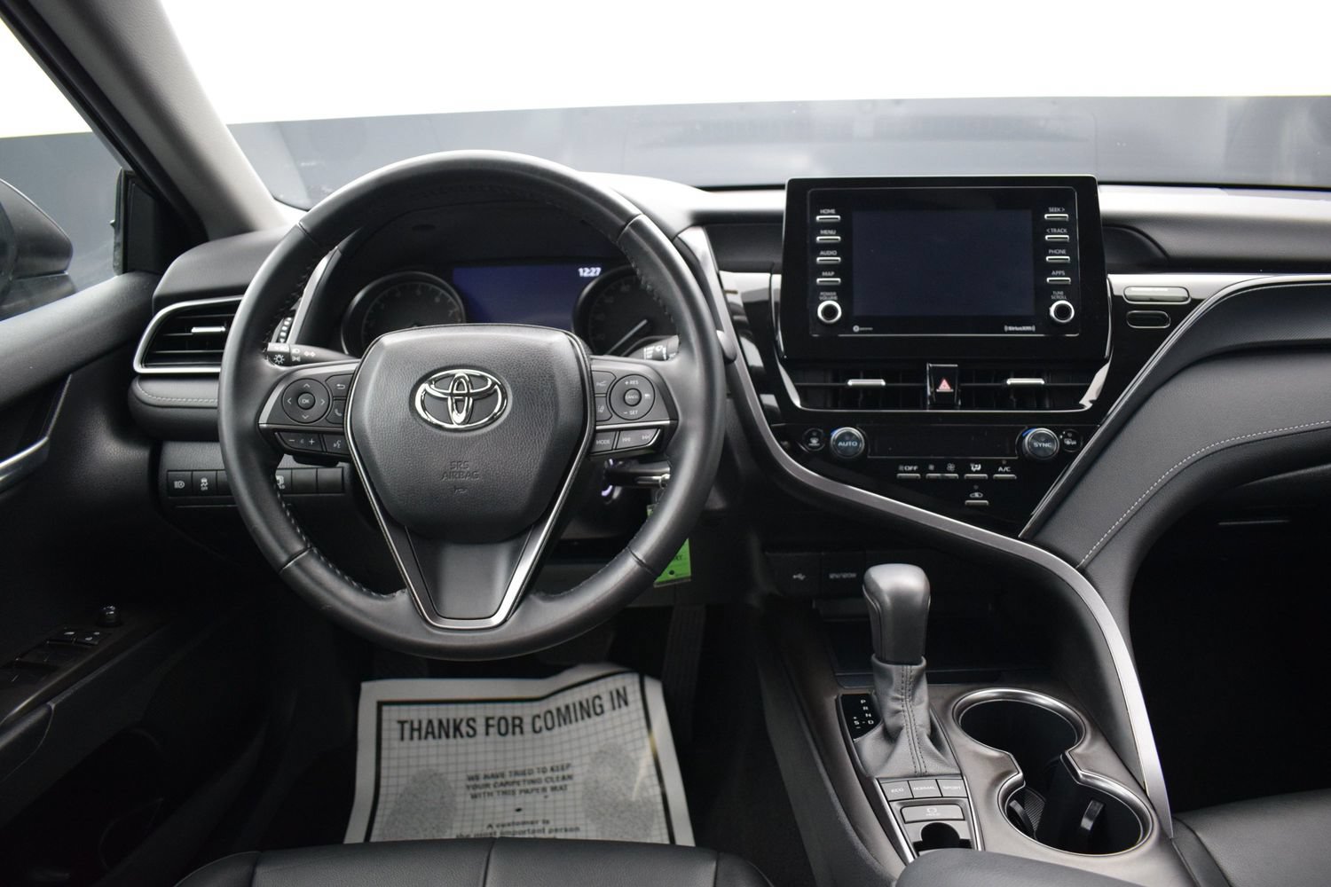 Used 2023 Toyota Camry SE AWD/4WD image 14
