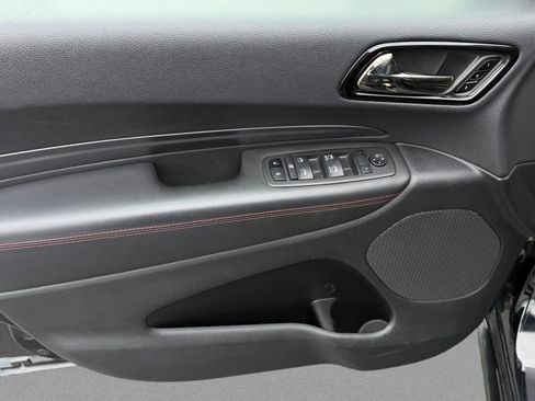 Used 2024 Dodge Durango GT AWD/4WD image 14