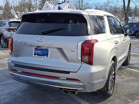 Used 2024 Hyundai Palisade Calligraphy image 6