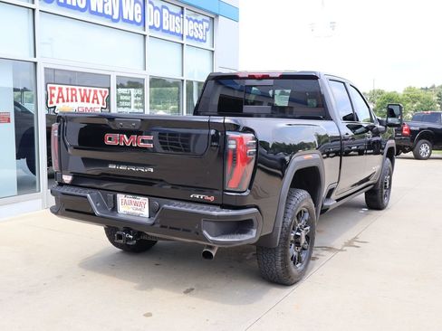 Used 2026 GMC Sierra 2500 AT4 w/ AT4 Premium Plus Package AWD/4WD image 3