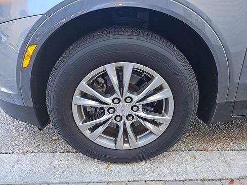 Used 2020 Cadillac XT5 Premium Luxury image 8