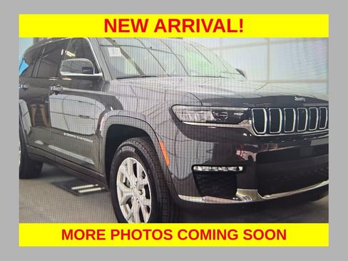 Used 2023 Jeep Grand Cherokee L Limited w/ Luxury Tech Group II AWD/4WD image 1