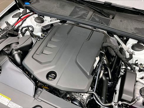 Used 2025 Audi A5 2.0T Premium Plus image 31